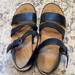 Made well Leather Sandals